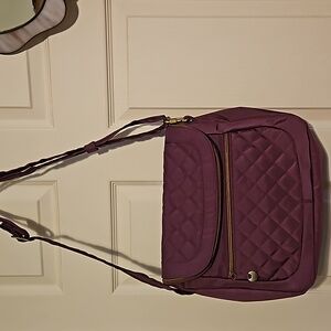 Travelon Burgandy Quilted Shoulder Bag